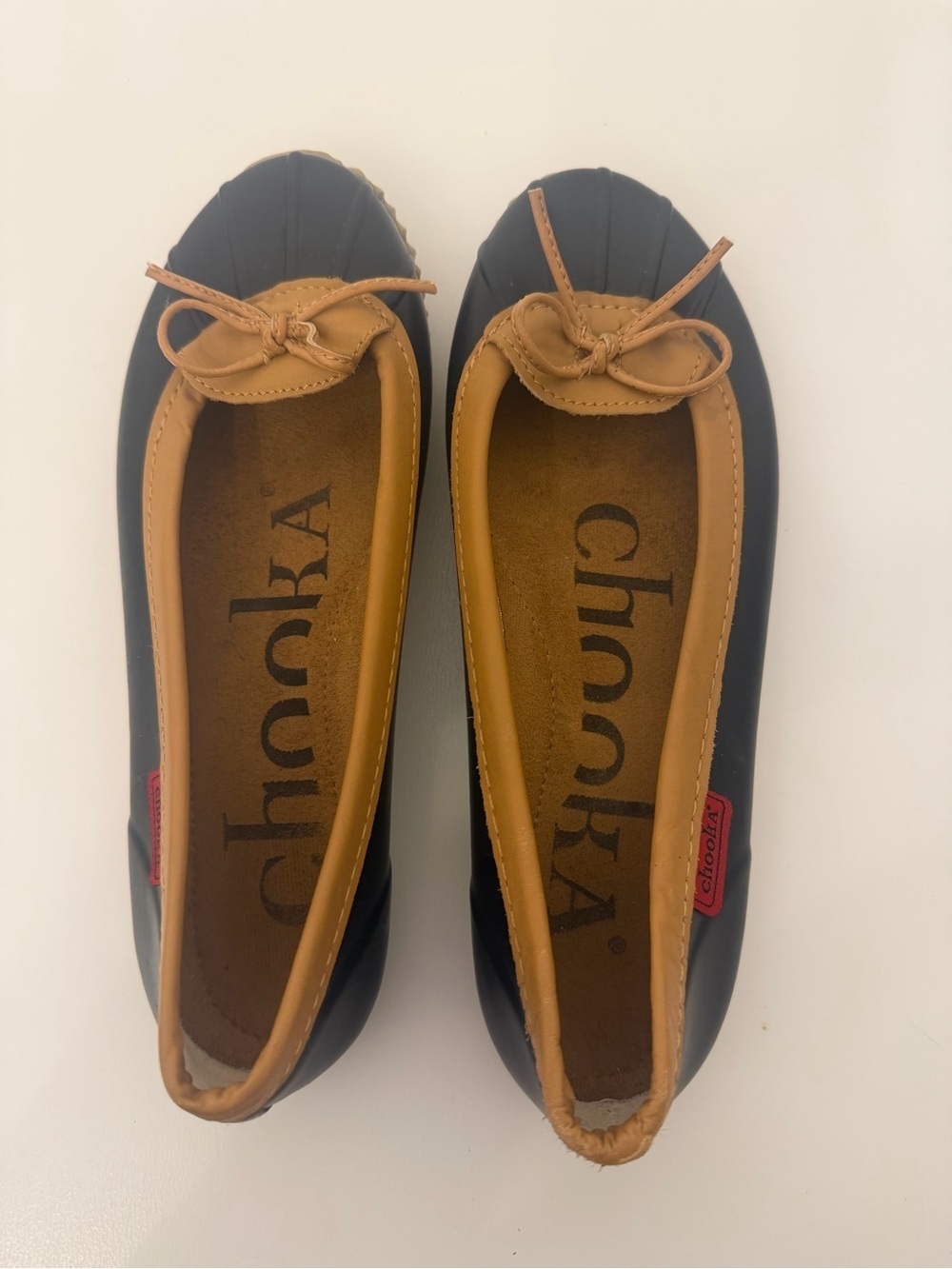 Chooka Waterproof Ballet Flats Black Tan Bow Slip On Shoes Women’s Size 8